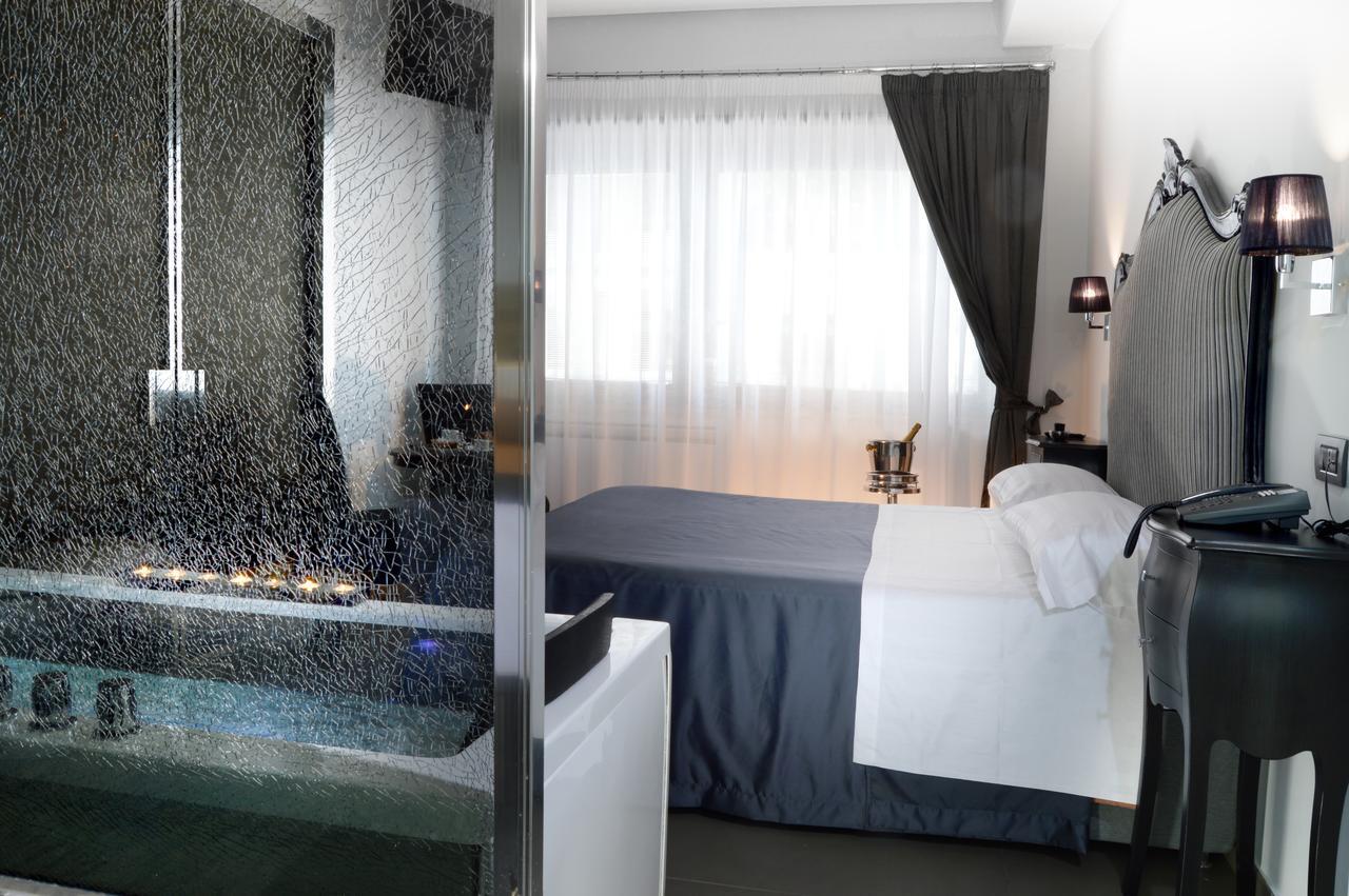 Barbarella Suite Napoli Esterno foto