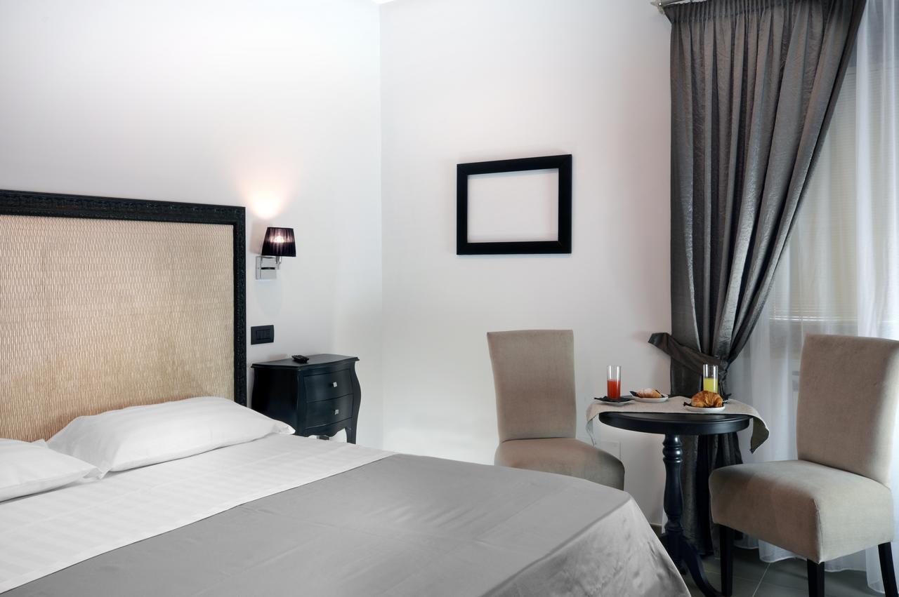 Barbarella Suite Napoli Esterno foto