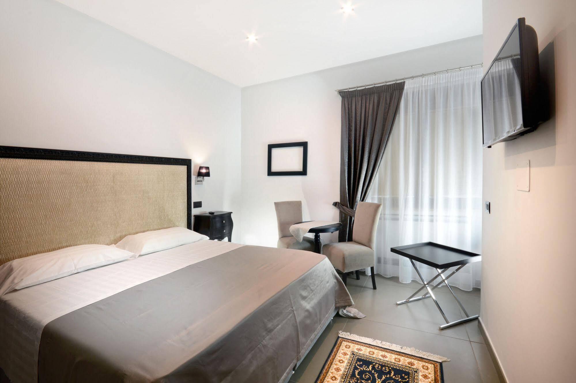 Barbarella Suite Napoli Esterno foto