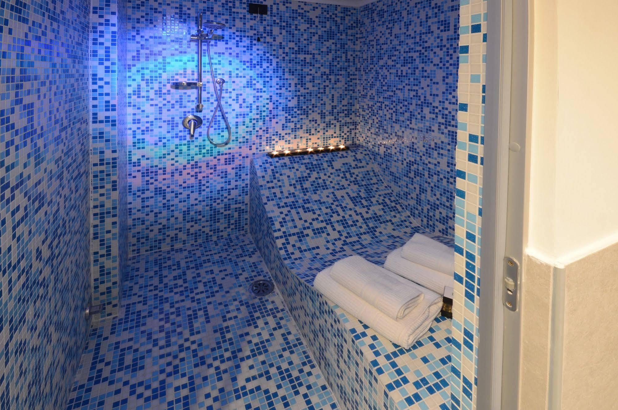 Barbarella Suite Napoli Esterno foto