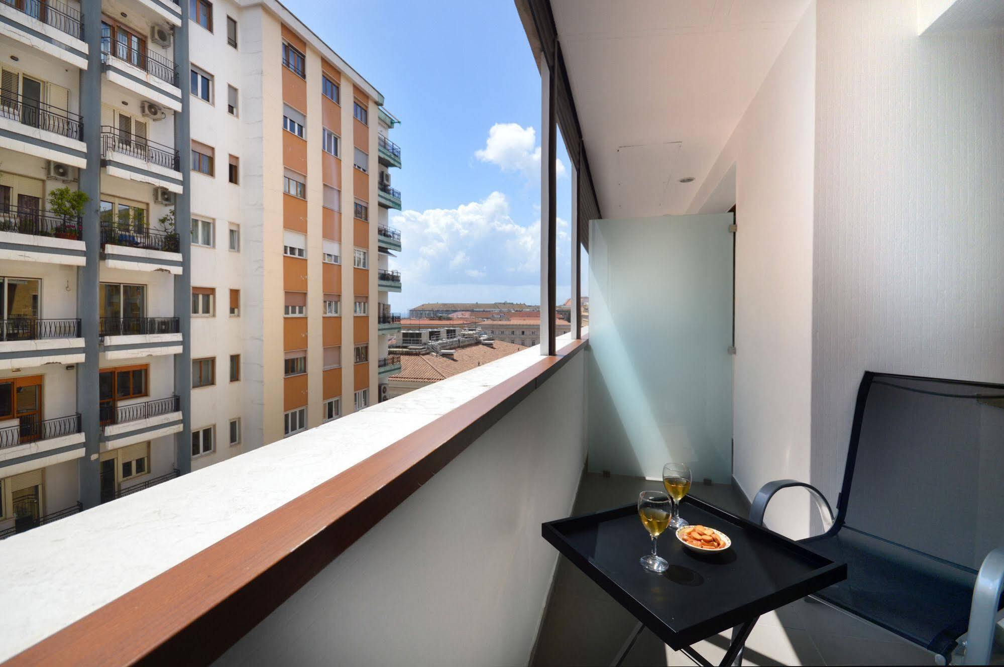 Barbarella Suite Napoli Esterno foto