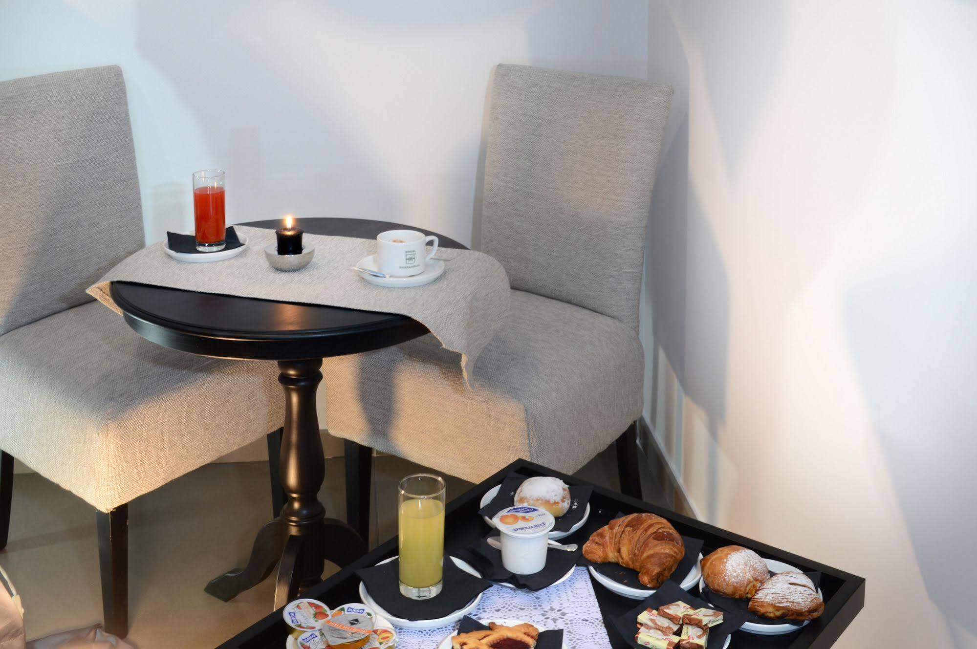Barbarella Suite Napoli Esterno foto
