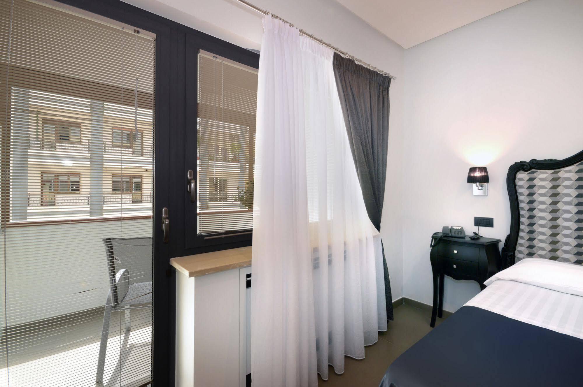 Barbarella Suite Napoli Esterno foto