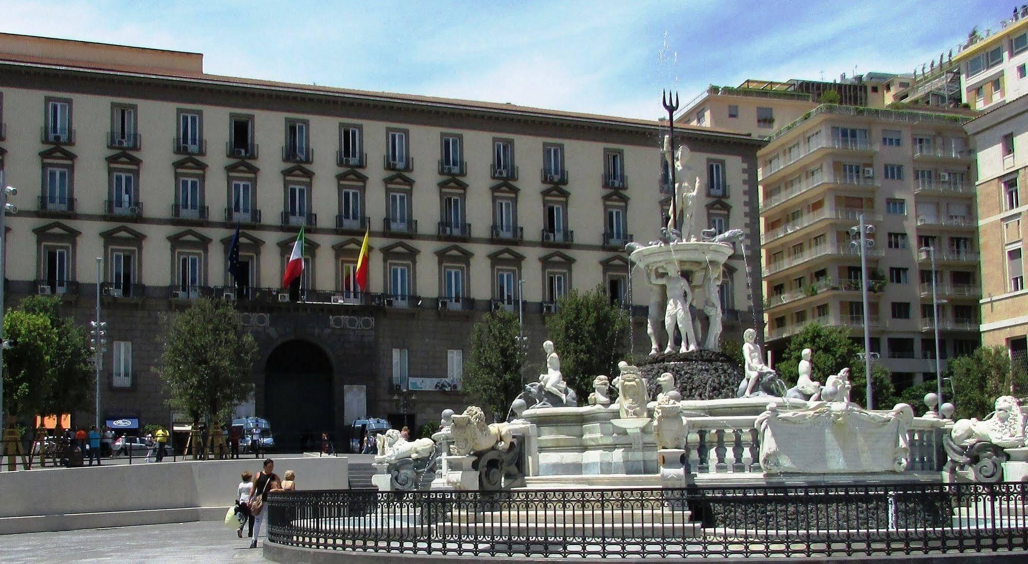 Barbarella Suite Napoli Esterno foto